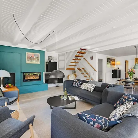 Akeleje - 900m From The Sea By Interhome בית נופש בלבאנד